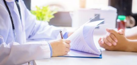 أعراض انقطاع الطمث