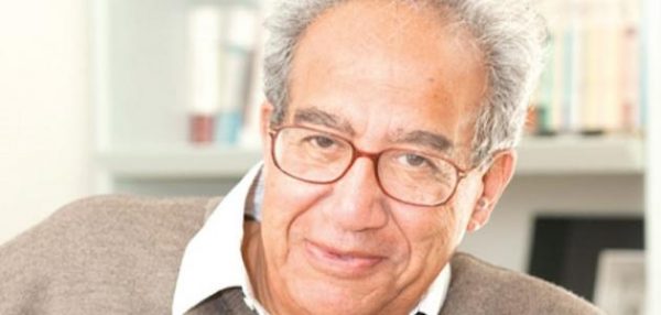 تعريف بالكاتب أحمد أمين