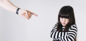 كيف تعاقبين طفلك إذا اخطأ
