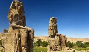 egypt-luxor-colossi-of-memnon-730×430