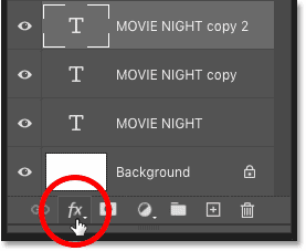إضافة تأثير طبقة إلى النص بالنقر فوق أيقونة fx في لوحة Layers في Photoshop