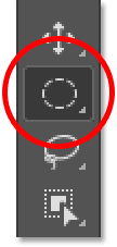 أداة Elliptical Marquee Tool هي الآن الأداة المرئية في شريط الأدوات.